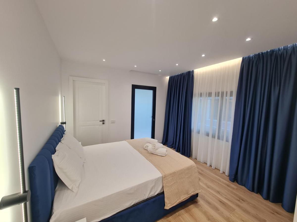 Am Luxury Apartment Tirana Exterior foto